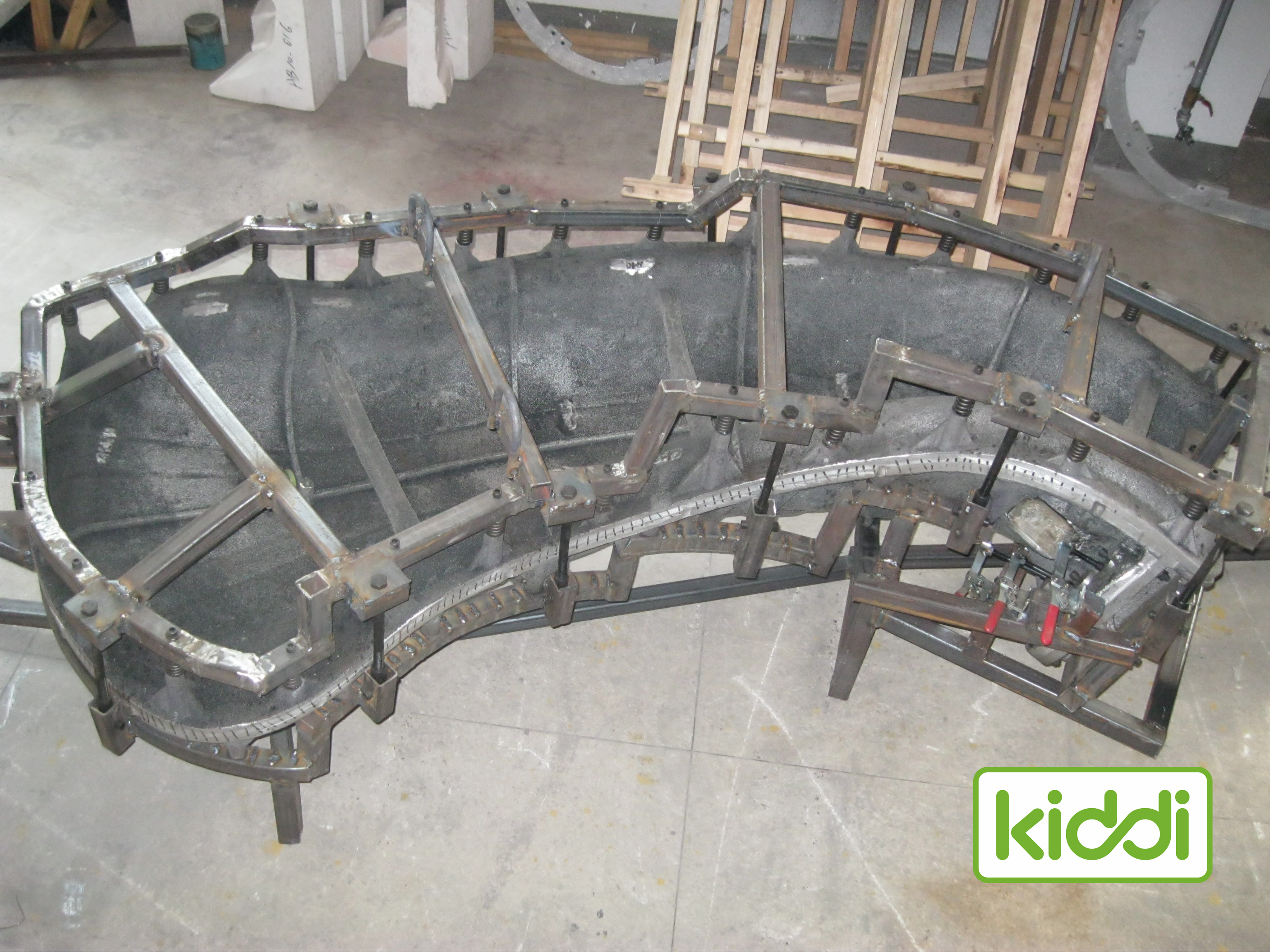 Aluminum Roto Mould for Kids Left Curved Plastic Slide Playground