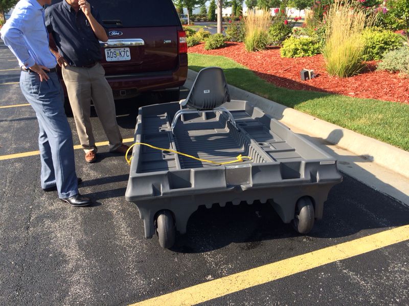 Plastic Boat Made of Aluminum Roto Molding